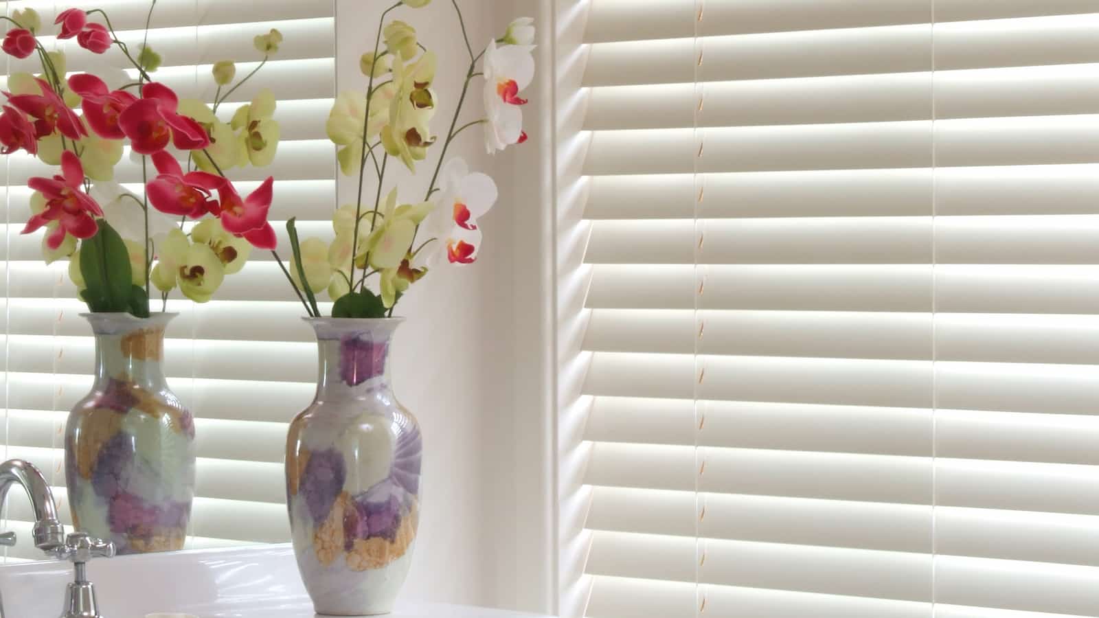 timber look blinds