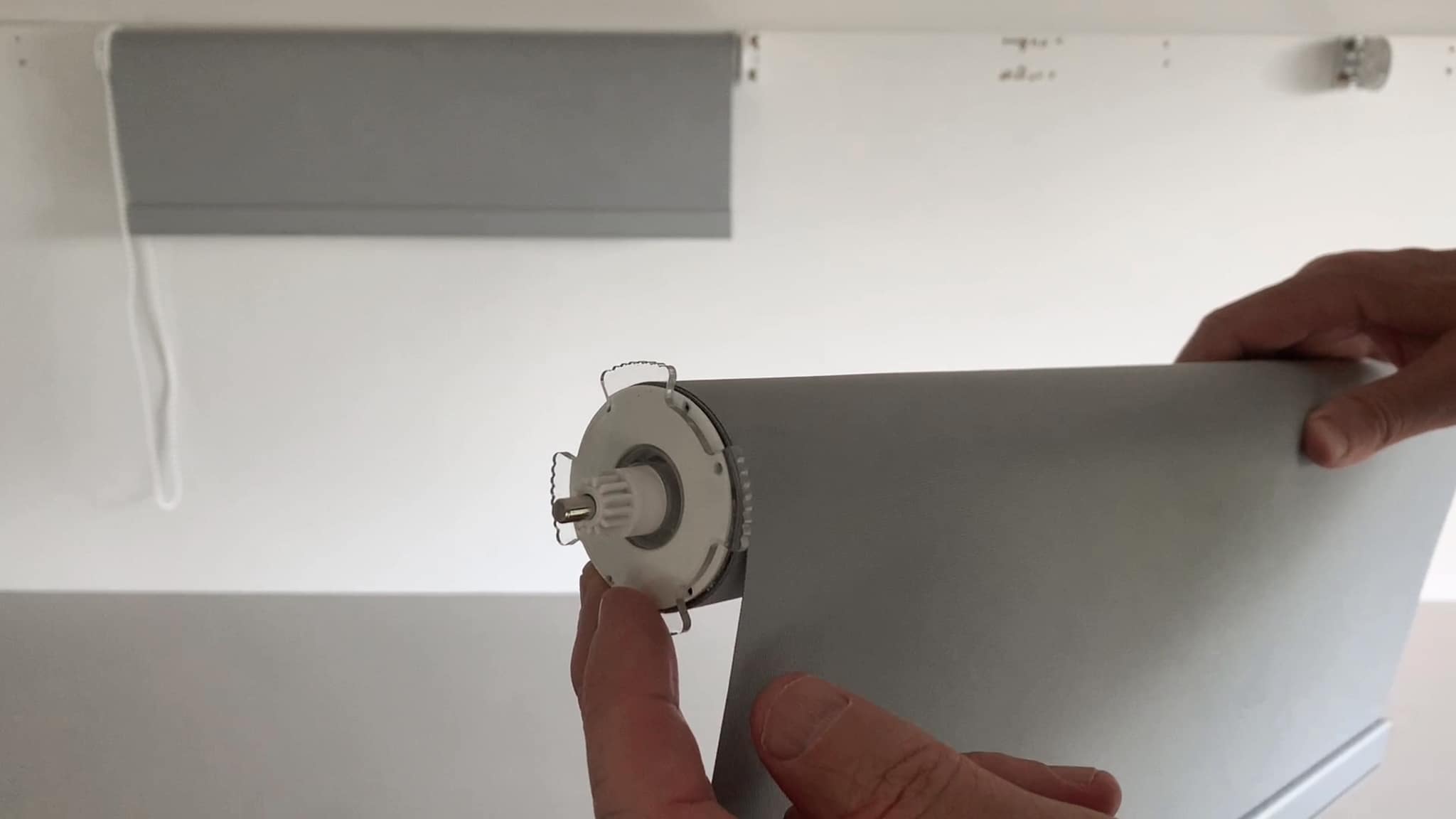 install linked roller blinds