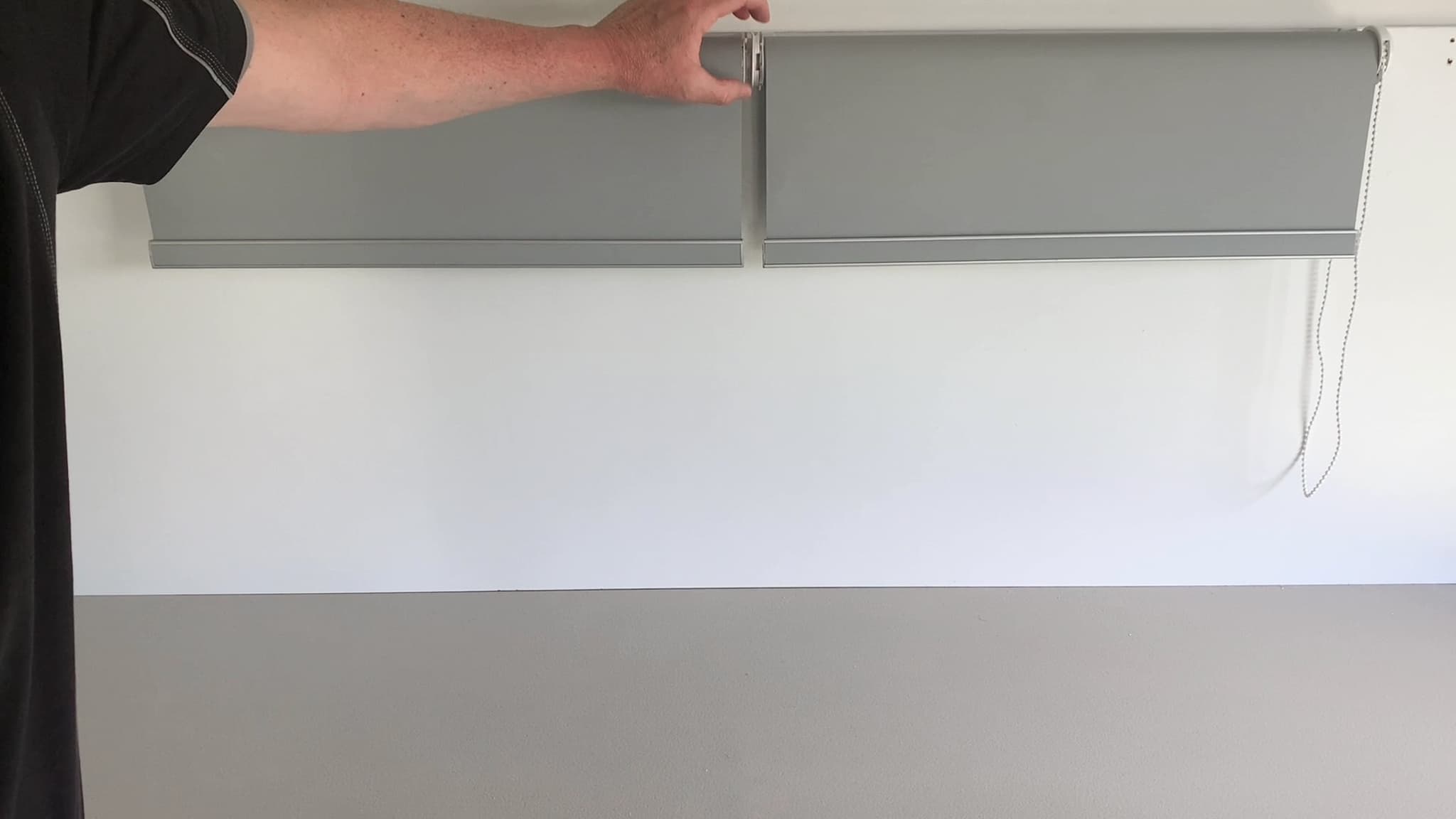 adjust linked roller blinds