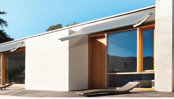 australia r pitch close up of awning