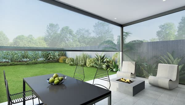 zipscreen awning in outdoor area